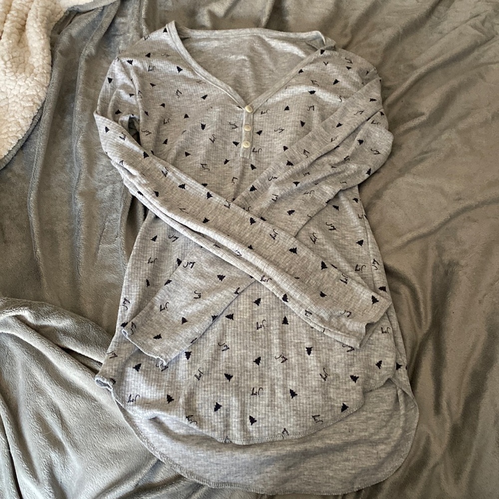 Gap pajama long sleeve shirt